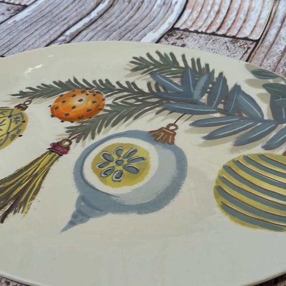 Creative Co-op Christmas Plate Set - Picture 7 of 9